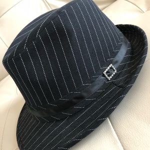 Pin strip Fedora hat